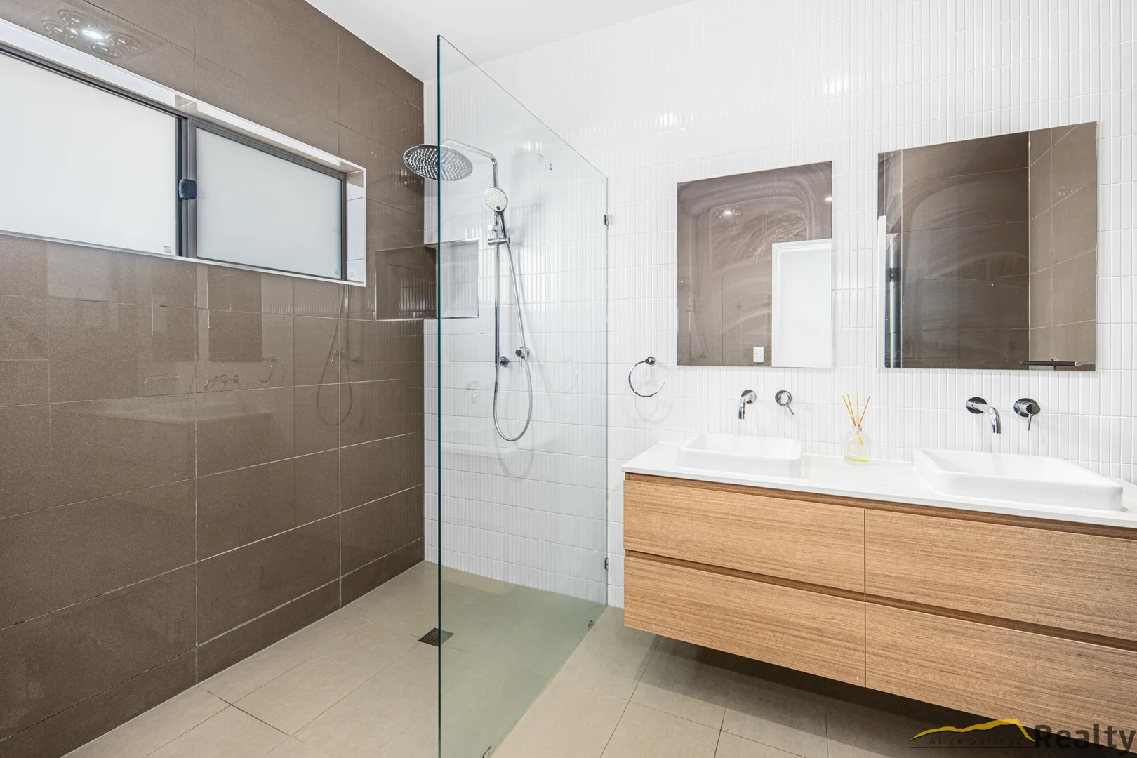 Additional image 21 of 2 Teague Crescent, Larapinta NT 0875