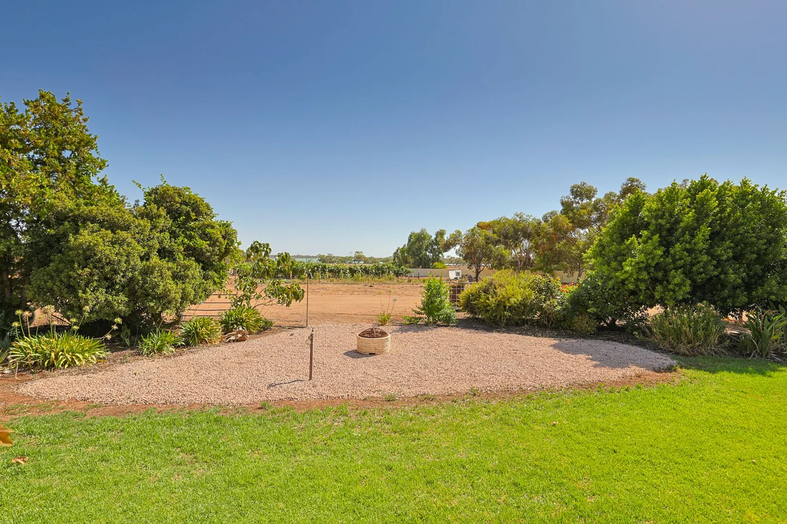 Additional image 23 of 34 Sturt Highway, Cullulleraine VIC 3496