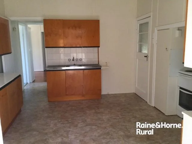 Additional image 11 of 16B Bowen Street, Roma QLD 4455