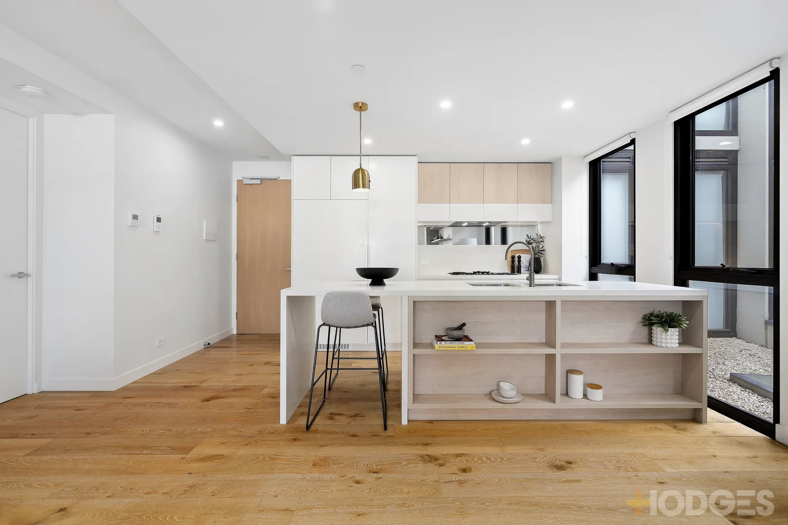 Additional image 4 of 102/293-295 Hampton Street, Hampton VIC 3188