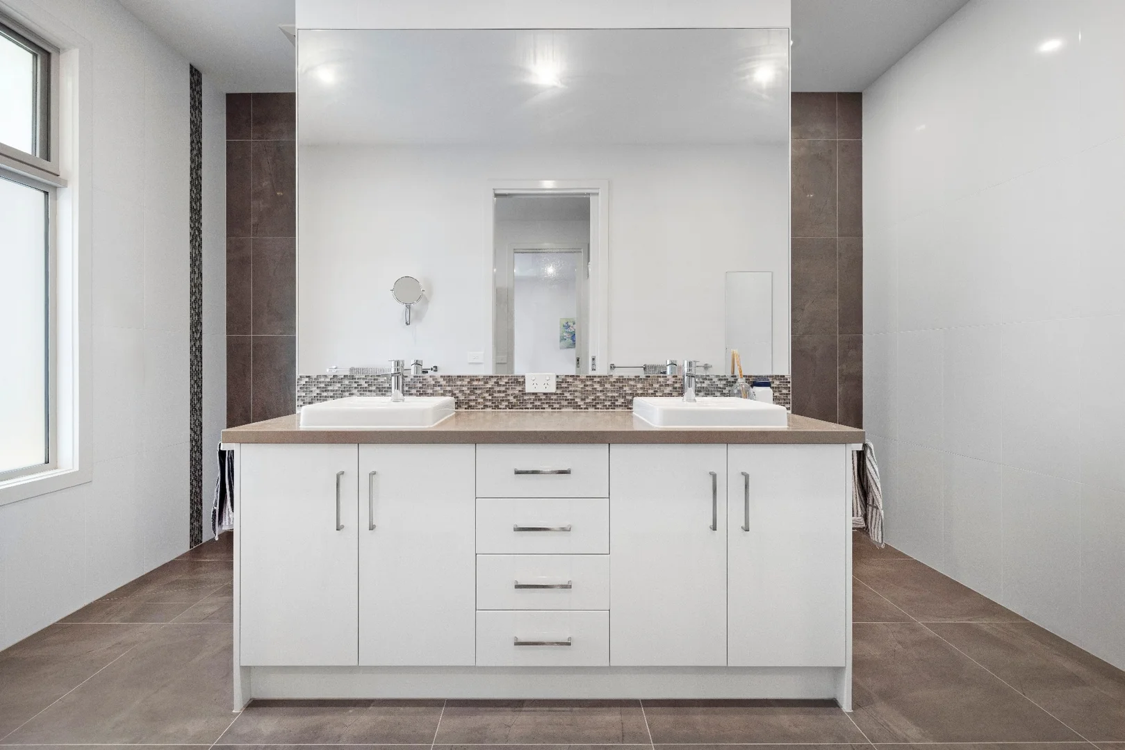 Additional image 12 of 9A Shelbourne Court, Mornington VIC 3931