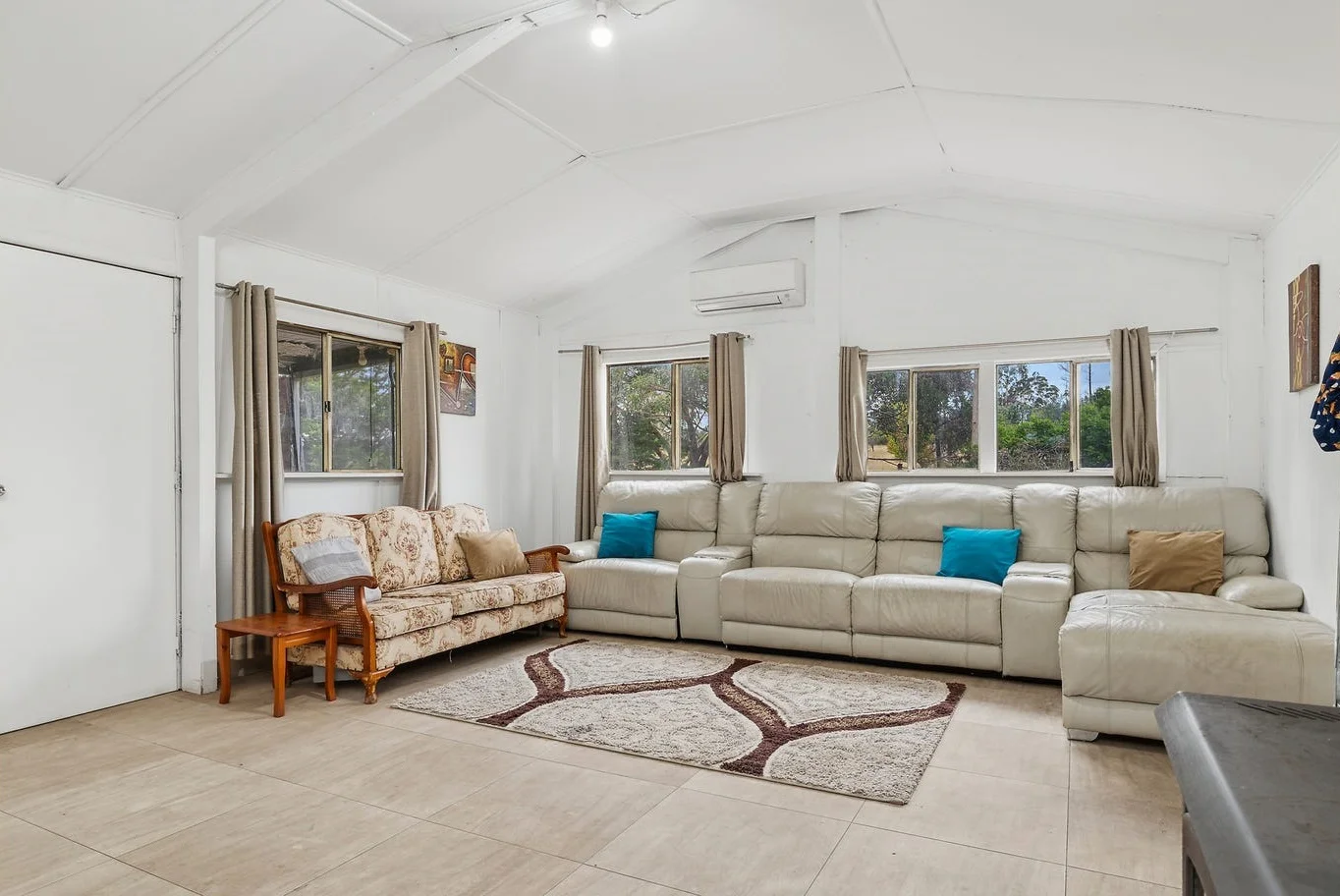 16 Camerons Road, Running Stream NSW 2850 photo 3