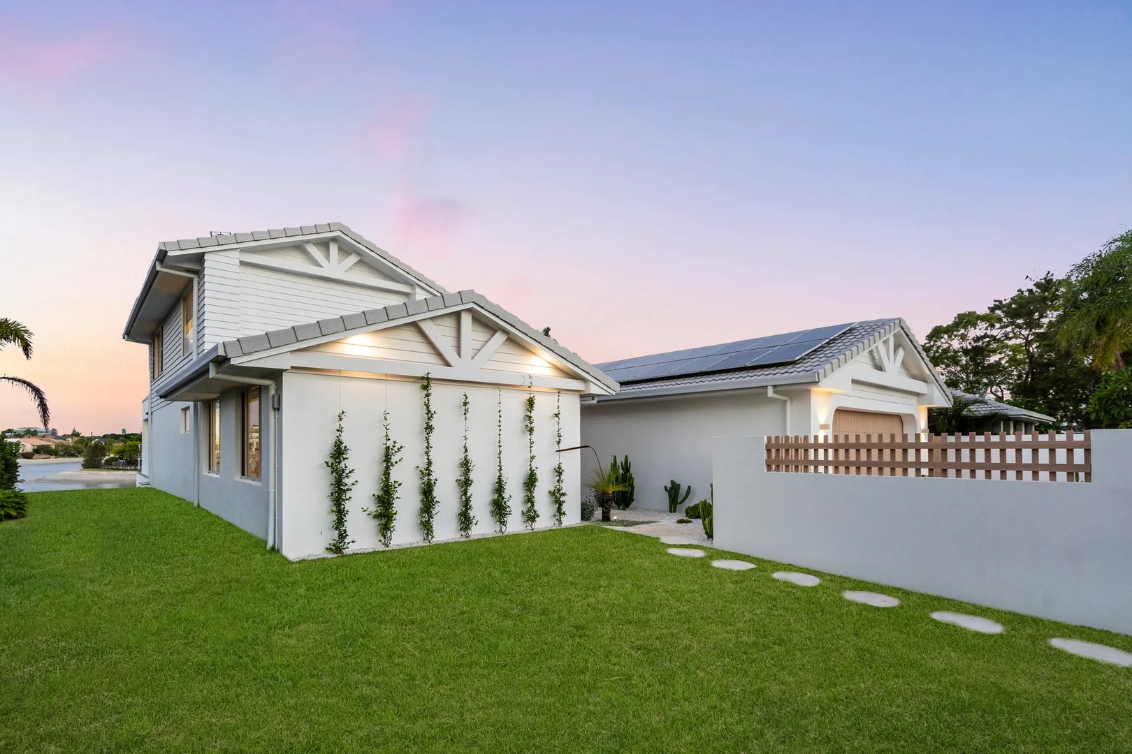 Additional image 29 of 210 Sunshine Boulevard, Mermaid Waters QLD 4218