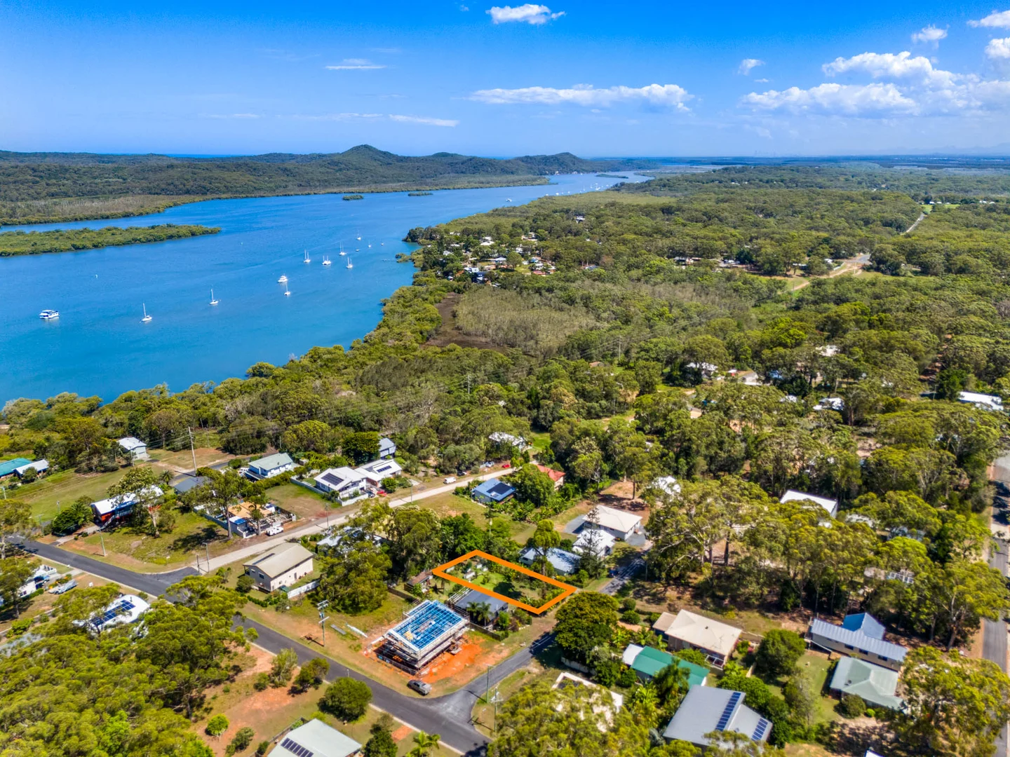 Additional image 7 of 5 Seaview Street, Russell Island QLD 4184