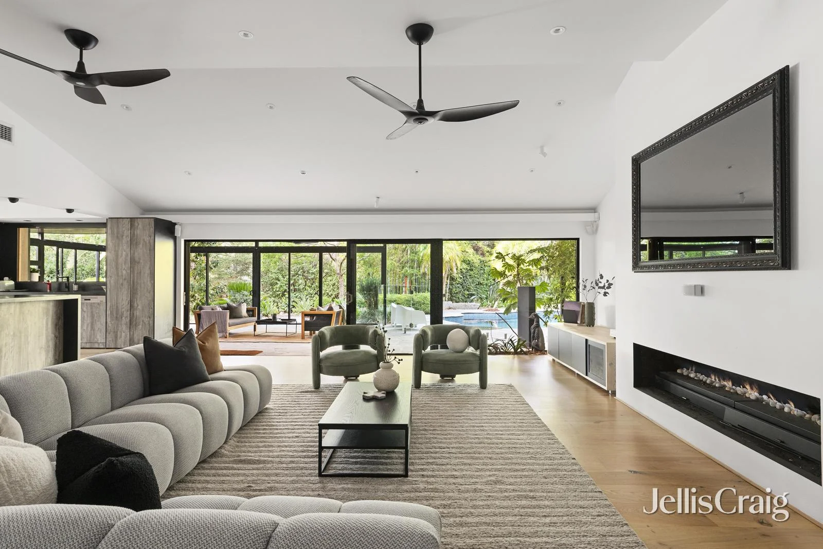 Additional image 3 of 22 Brenda Road, Research VIC 3095