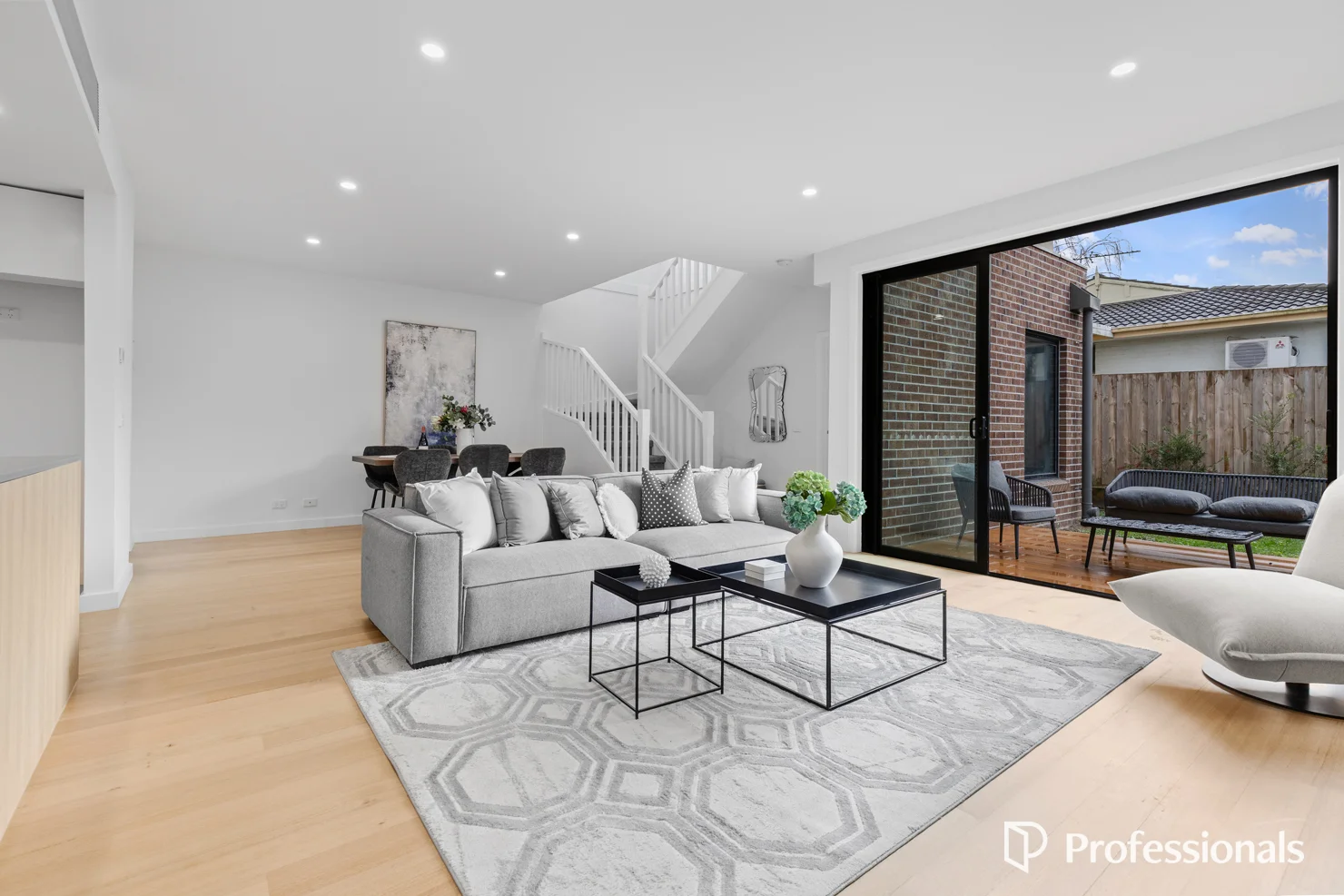 Additional image 3 of 8D Blanche Court, Doncaster East VIC 3109