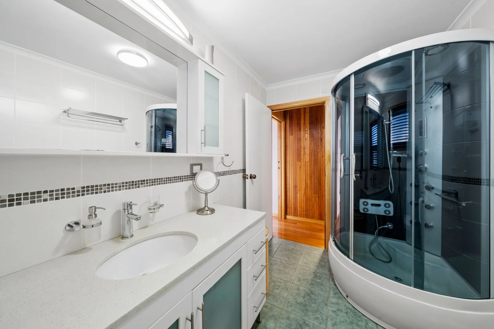 Additional image 13 of 112 Railway Parade, Pascoe Vale VIC 3044