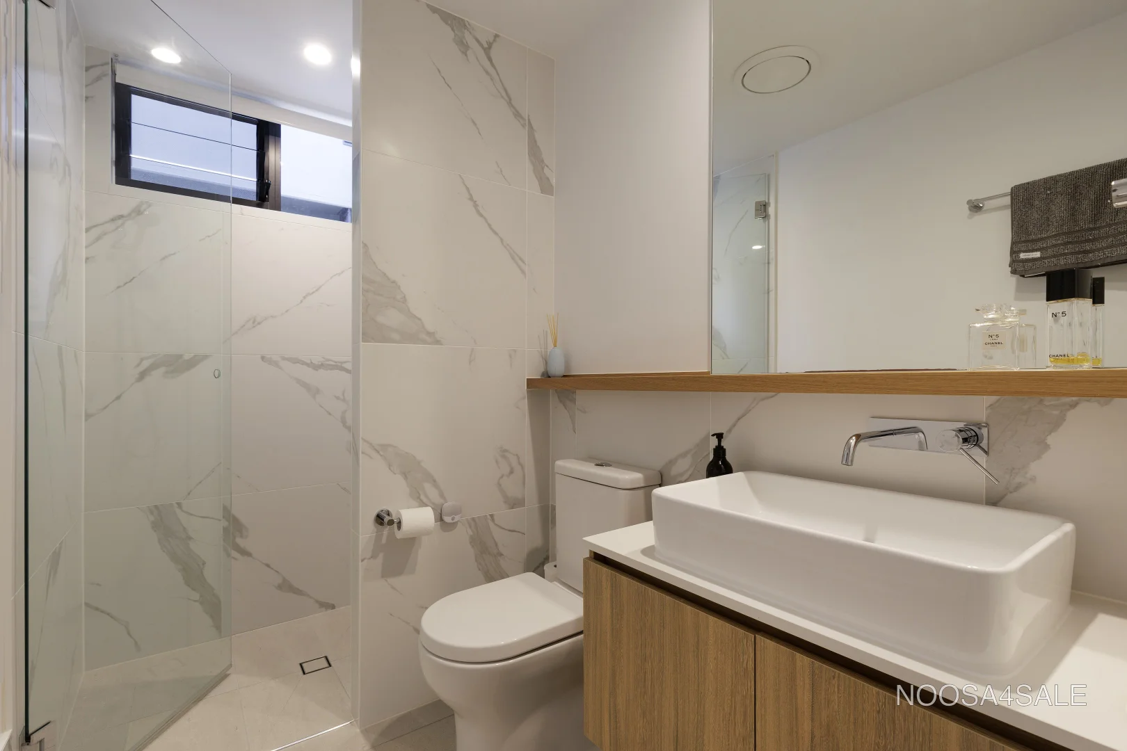 Additional image 10 of 2415/19 Lakeview Rise, Noosa Heads QLD 4567