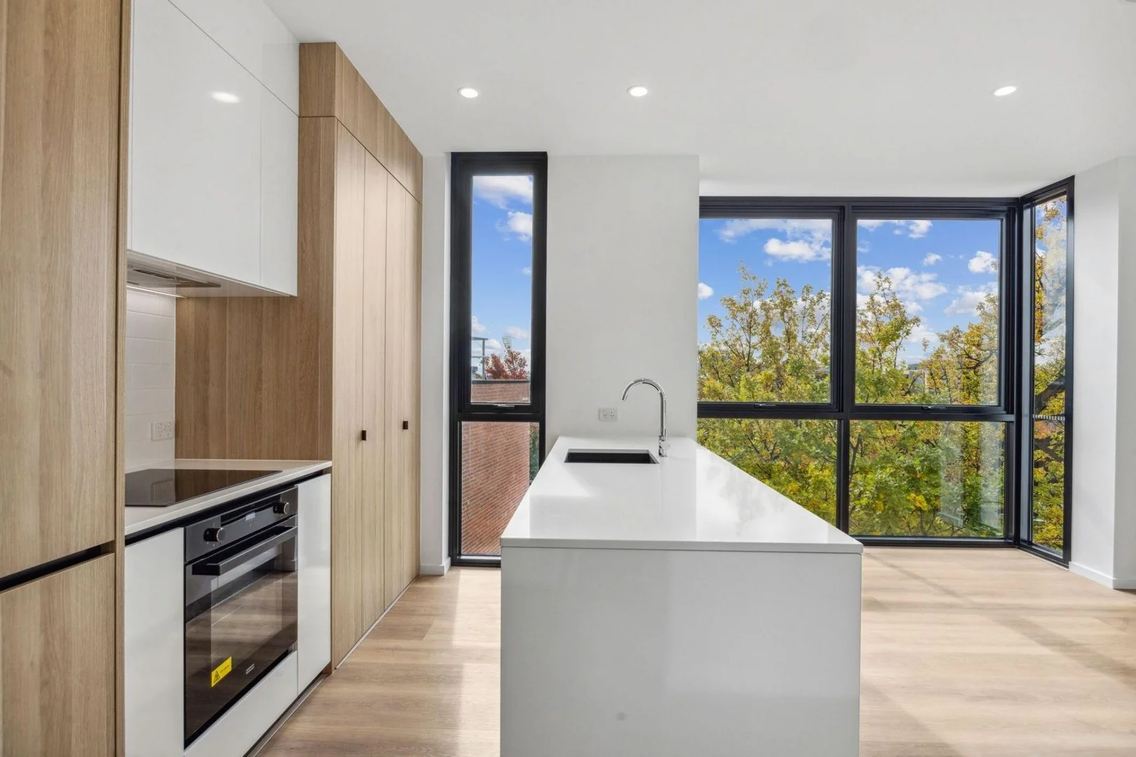 48/17 Captain Cook Cresent, Griffith ACT 2603