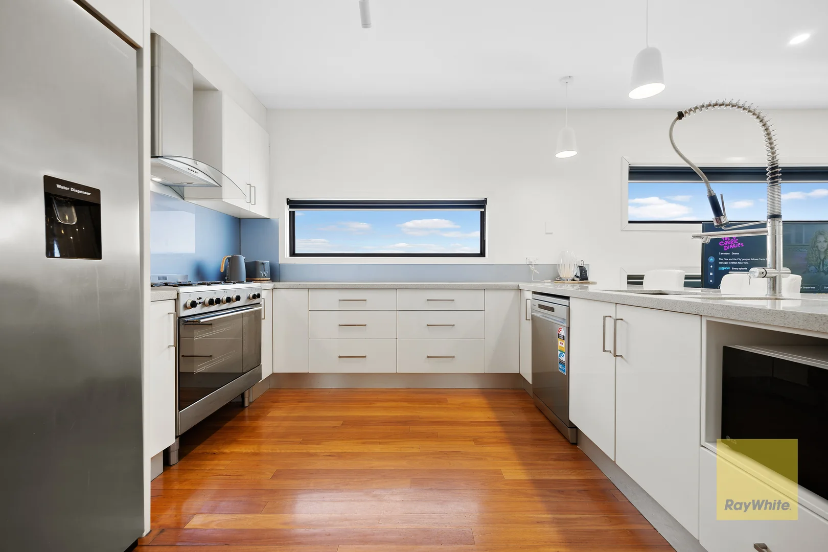 Additional image 6 of 27 Middle Park Drive, Sanctuary Lakes VIC 3030