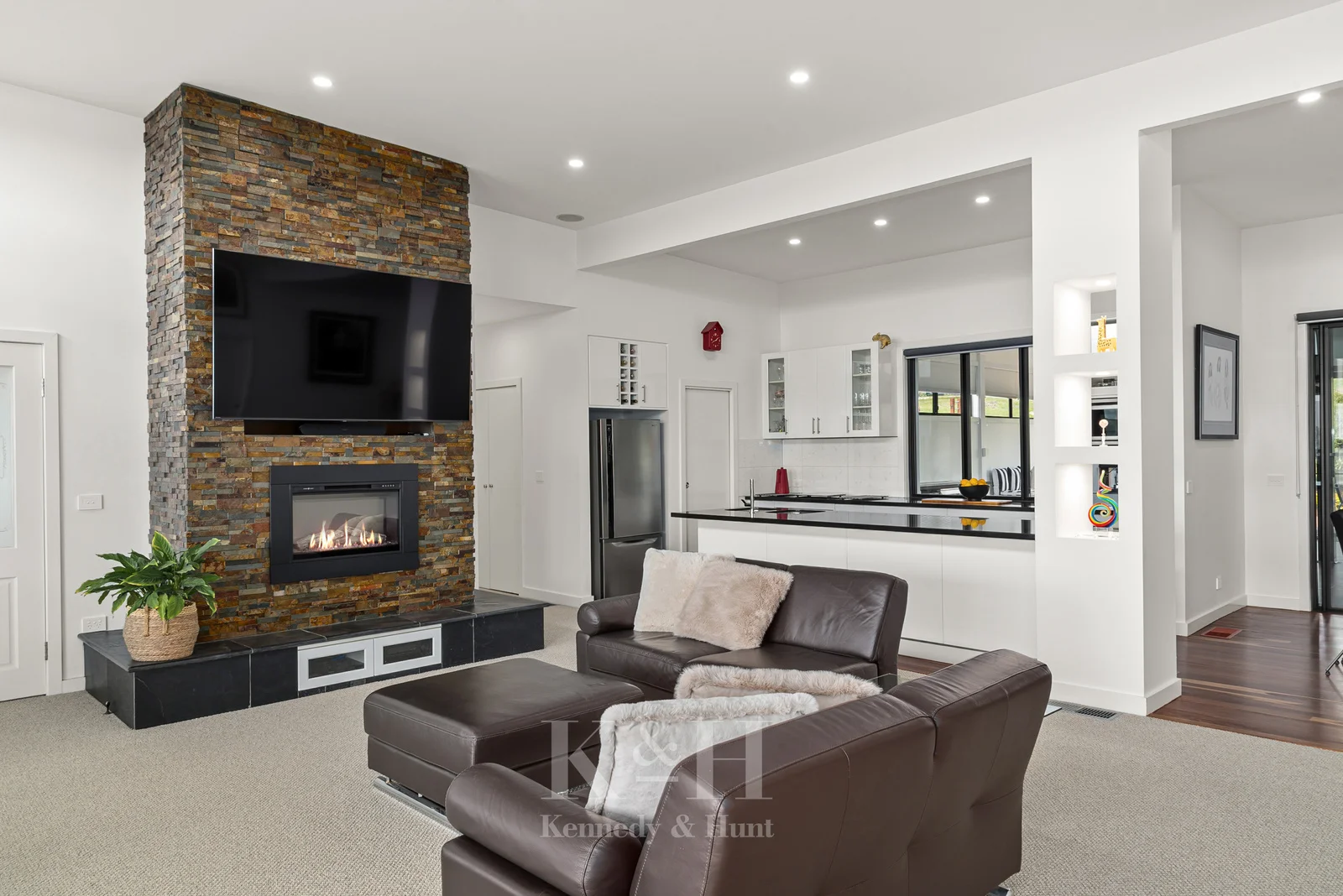 Additional image 4 of 20 Pindara Place, Gisborne VIC 3437