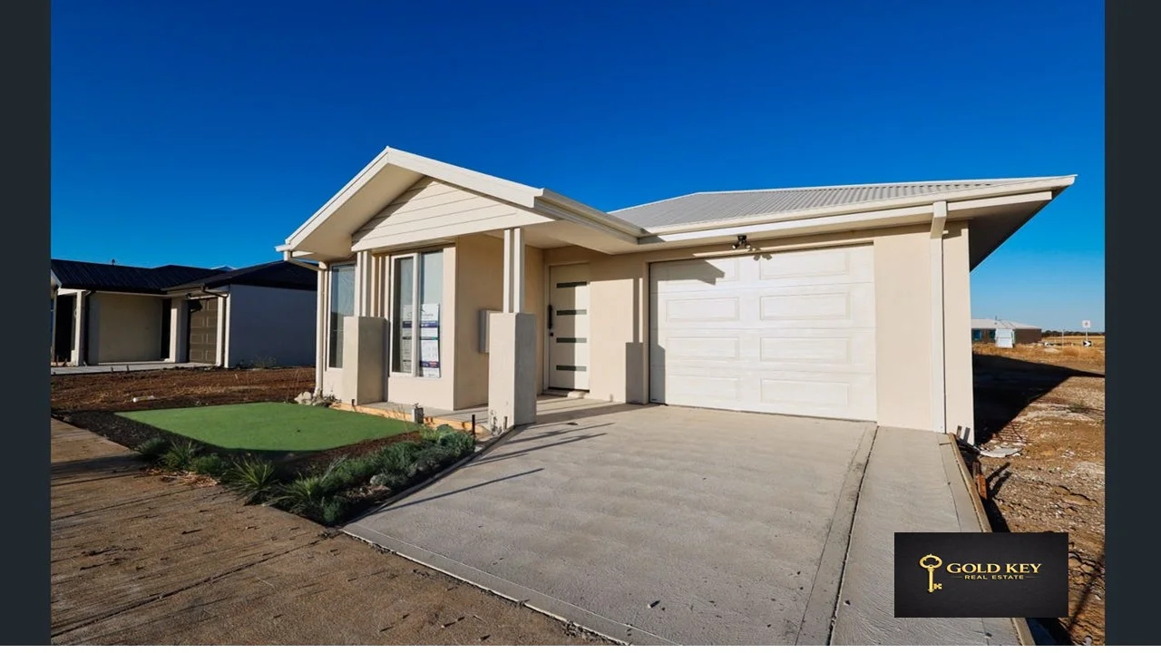 8 Beveridge Circuit, Armstrong Creek VIC 3217