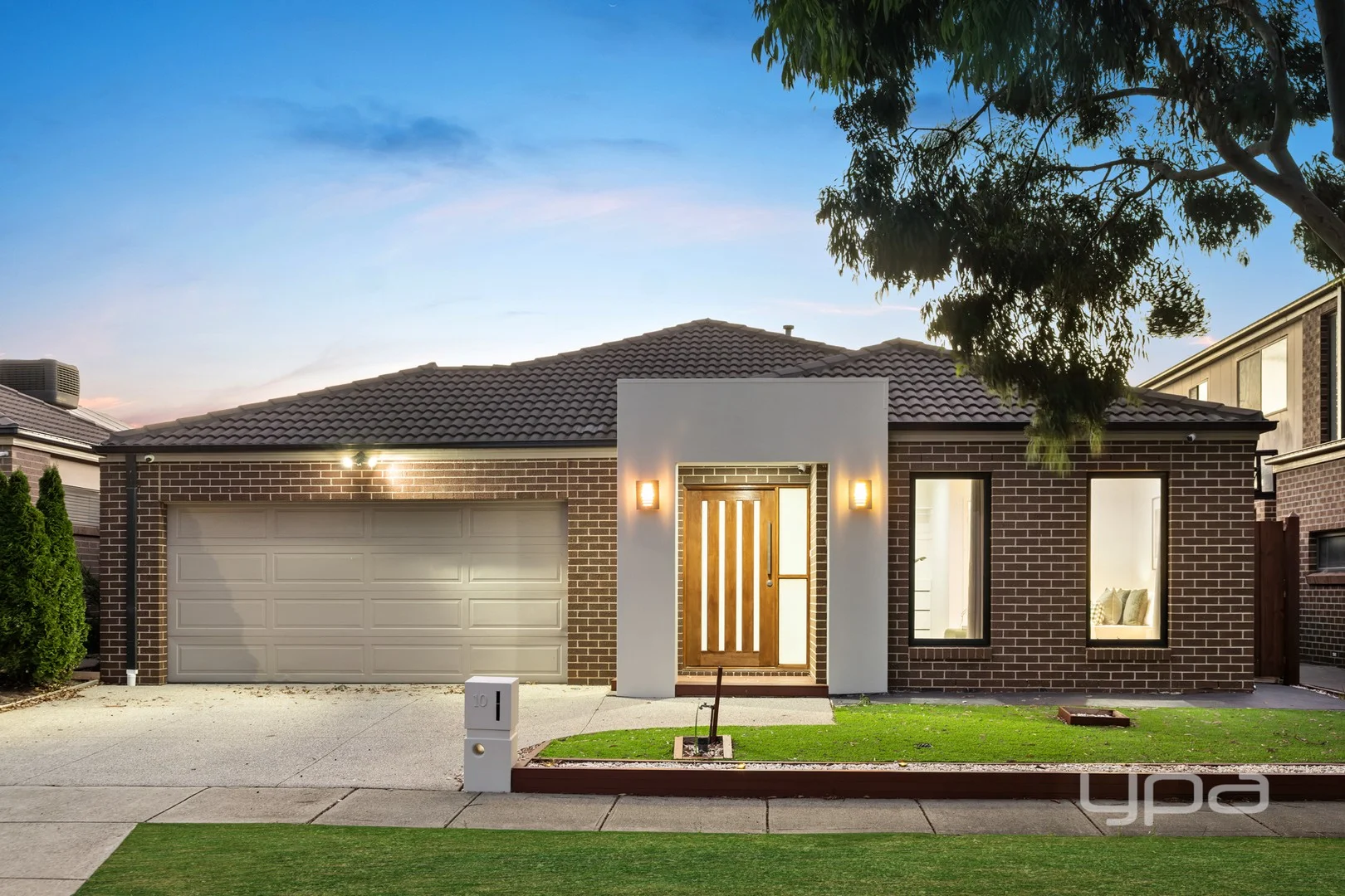 10 Seychelles Street, Point Cook VIC 3030