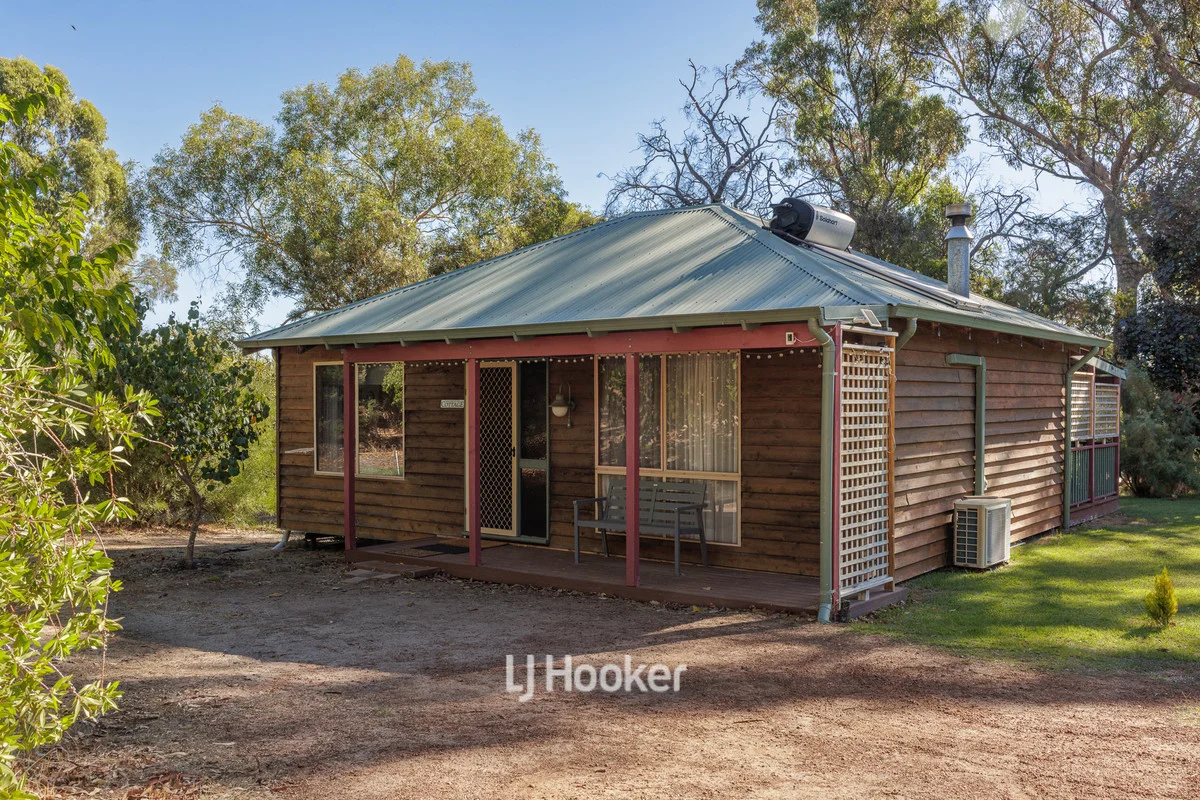 Additional image 30 of 25 Lofthouse Drive, Leschenault WA 6233