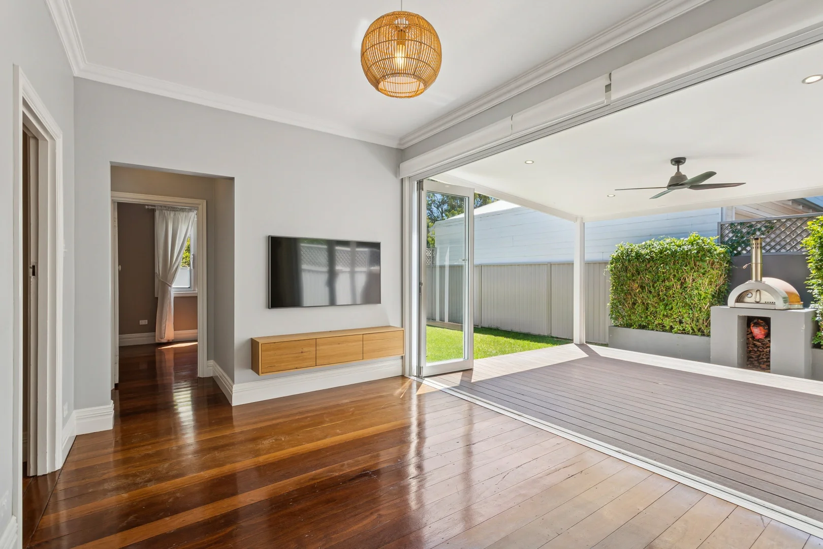 Additional image 27 of 10 Holmesdale Road, Woodbridge WA 6056