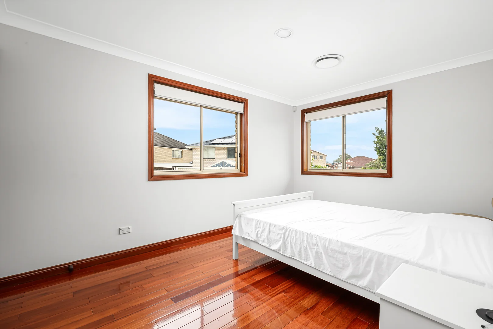 Additional image 10 of 25 Wellesley Place, Green Valley NSW 2168