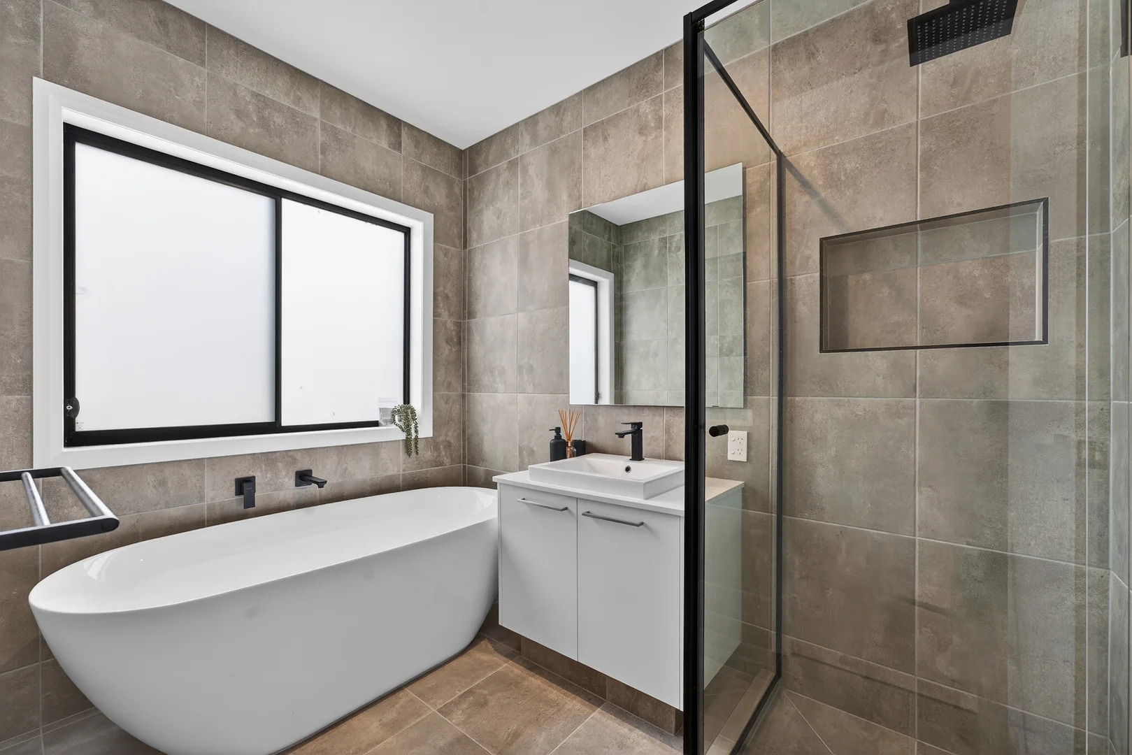 Additional image 9 of 6 Darter Way, Armstrong Creek VIC 3217