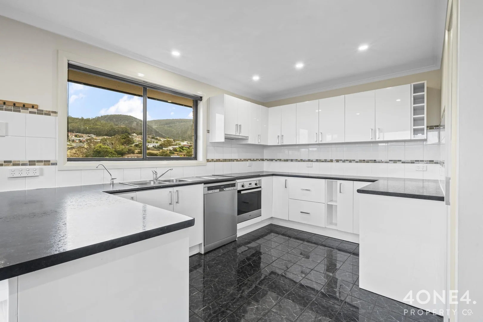 Additional image 6 of 37 Victor Place, Glenorchy TAS 7010