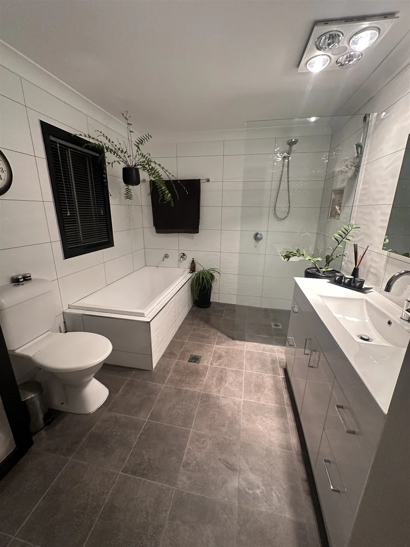 Additional image 25 of 18 Loftus Street, Temora NSW 2666