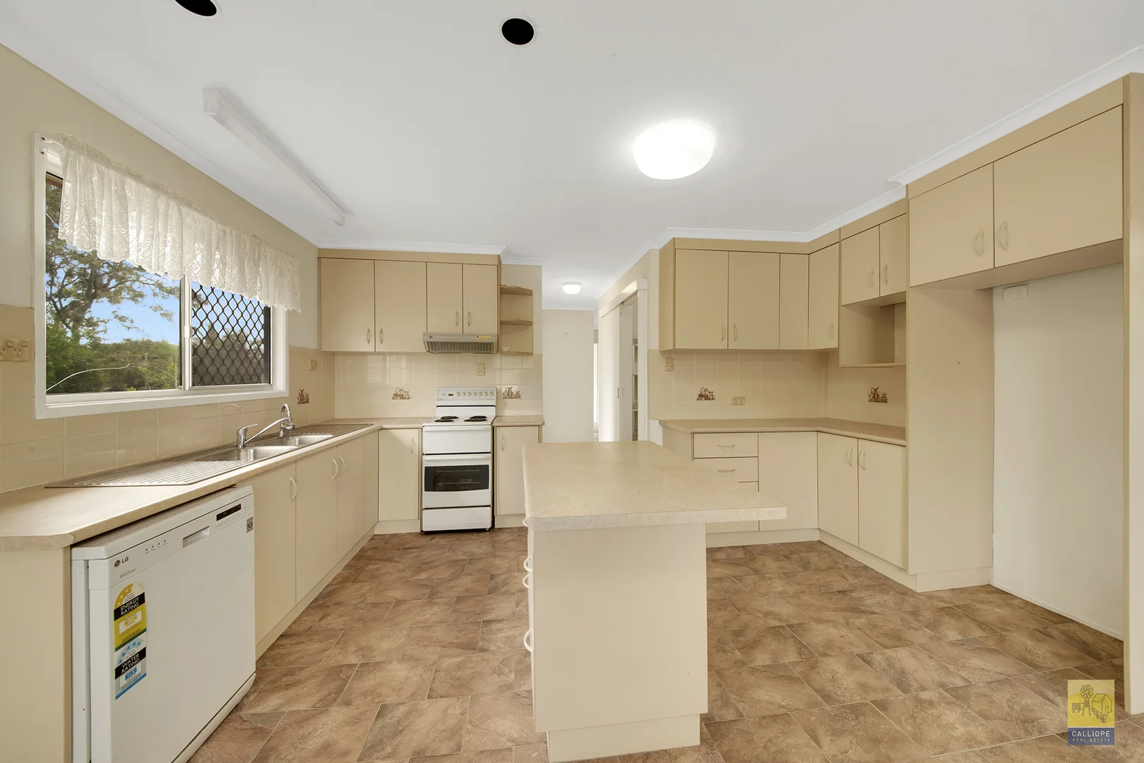 Additional image 3 of 3 Mulligan Crescent, Calliope QLD 4680