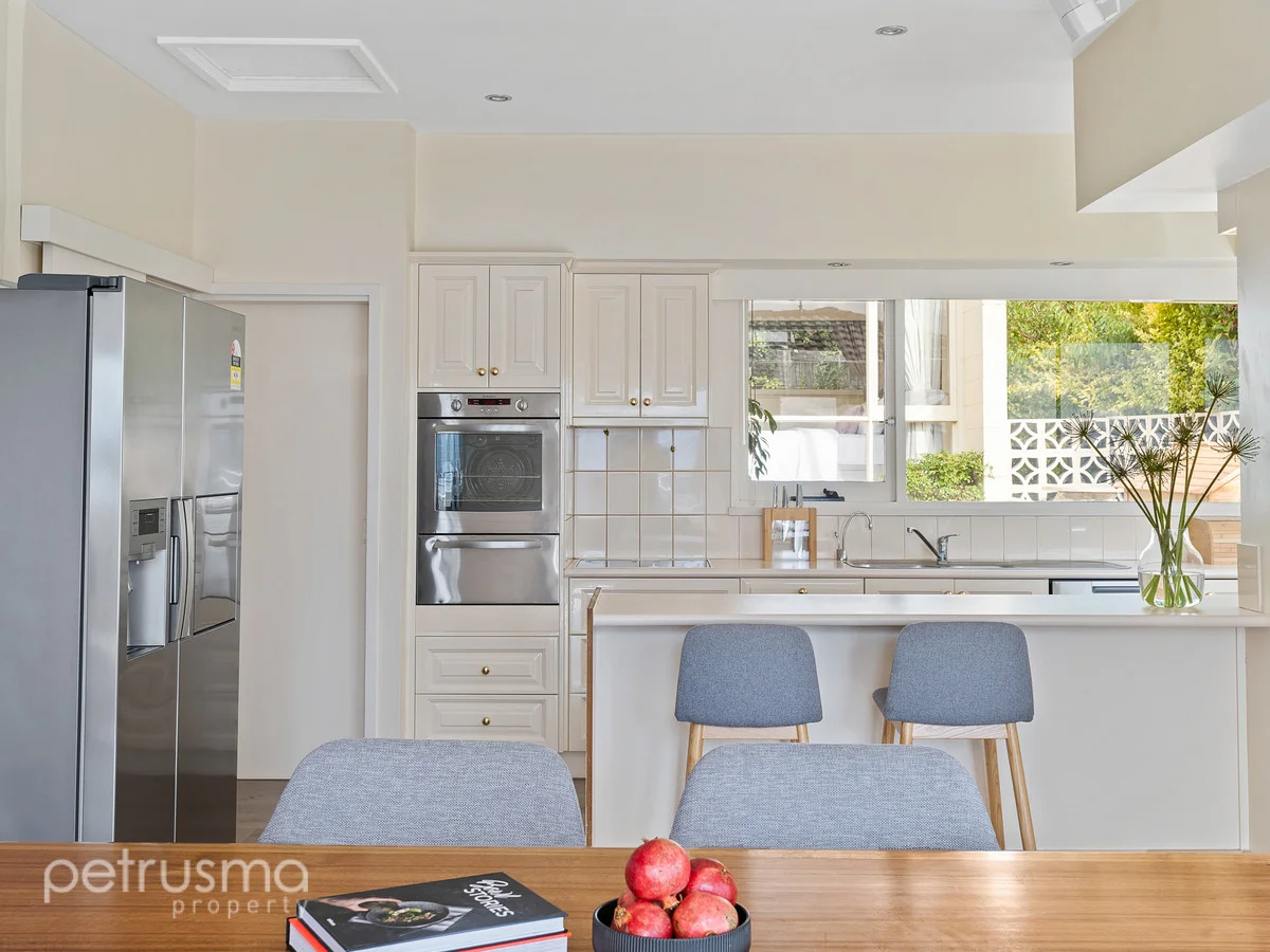 Additional image 5 of 302 Churchill Avenue, Sandy Bay TAS 7005