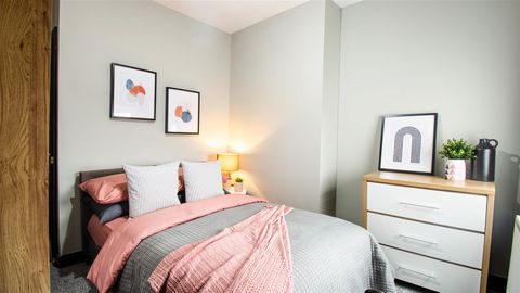 Room 3, Vivian Road, Sheffield S5, Room to rent