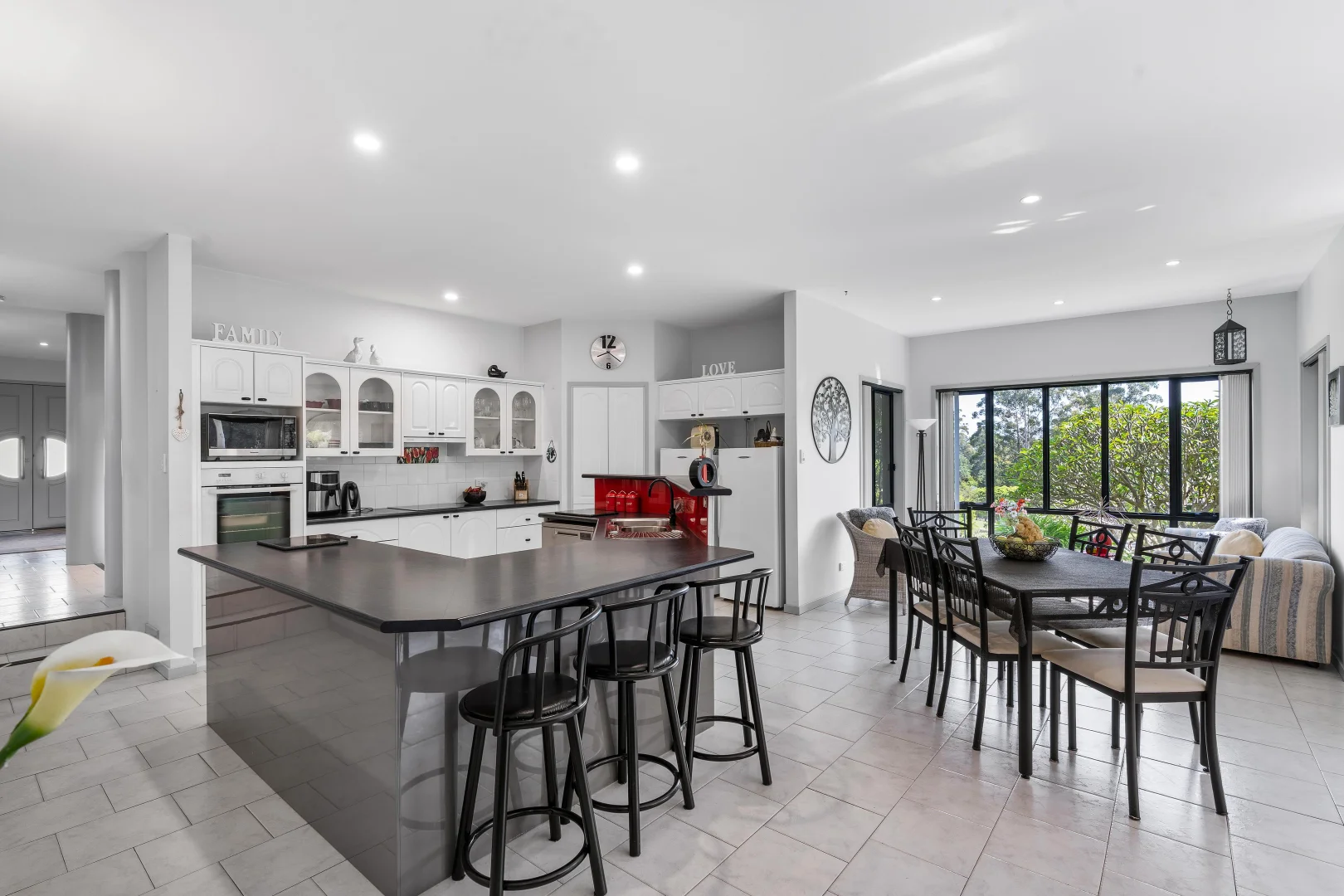 Additional image 5 of 10 Callemondah Close, Narrawallee NSW 2539