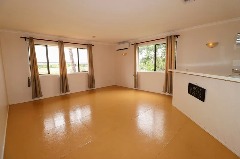 Additional image 10 of 33 Sutton Street, Mount Isa QLD 4825