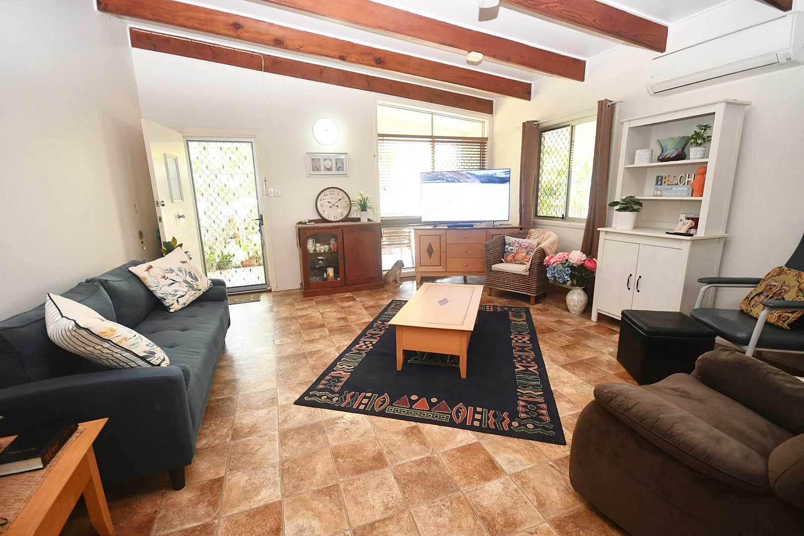 44 William Street, Urangan QLD 4655