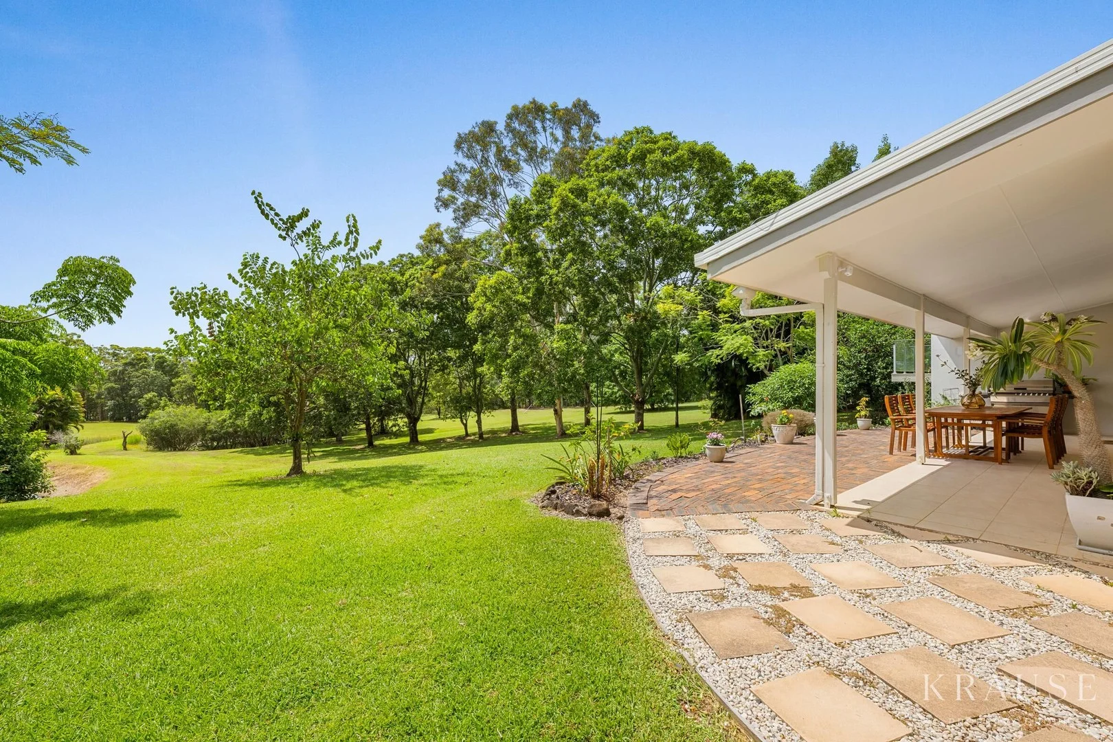 9 Hayward Road, Lake Macdonald QLD 4563