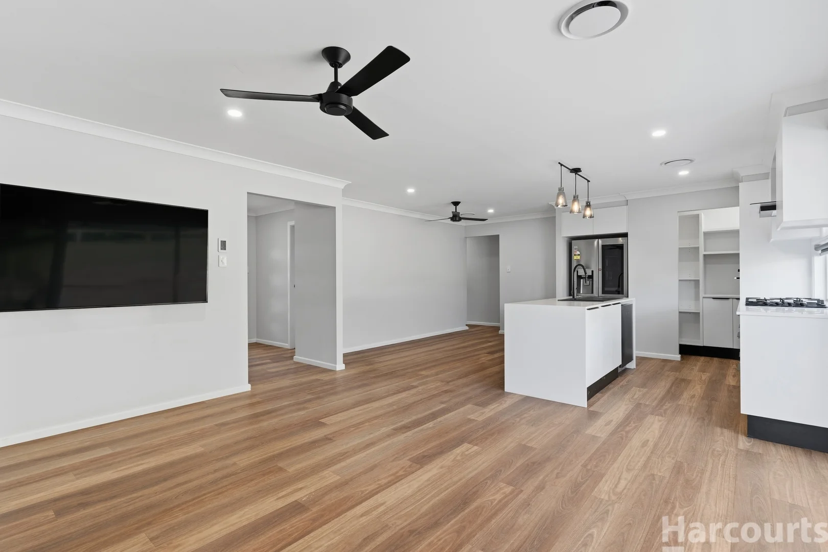 Additional image 3 of 14 Springfields Drive, Greenhill NSW 2440