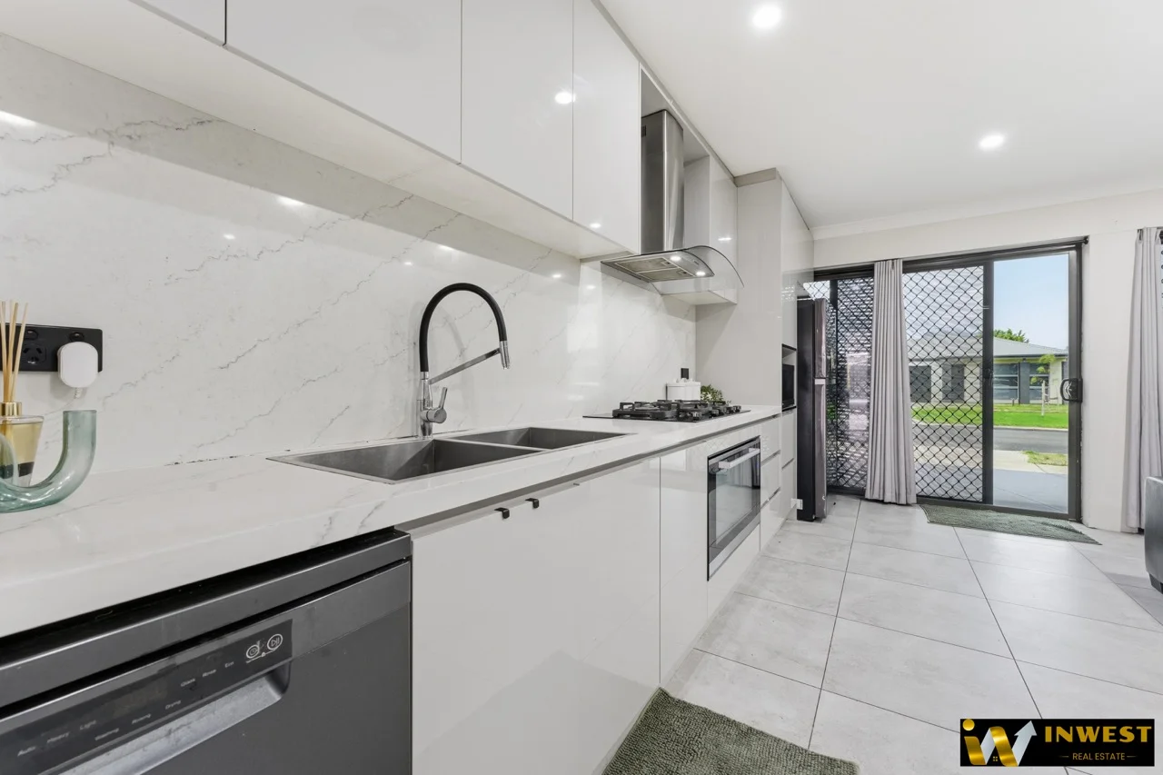 Additional image 25 of 60 James Cook Drive, Truganina VIC 3029