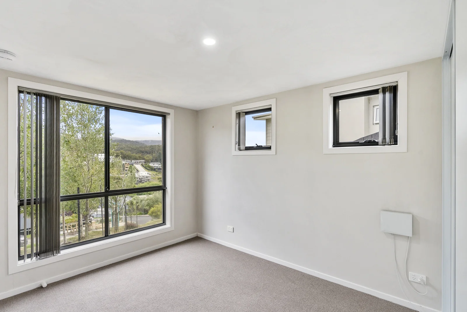 Additional image 16 of 5 Olive Grove, Lenah Valley TAS 7008