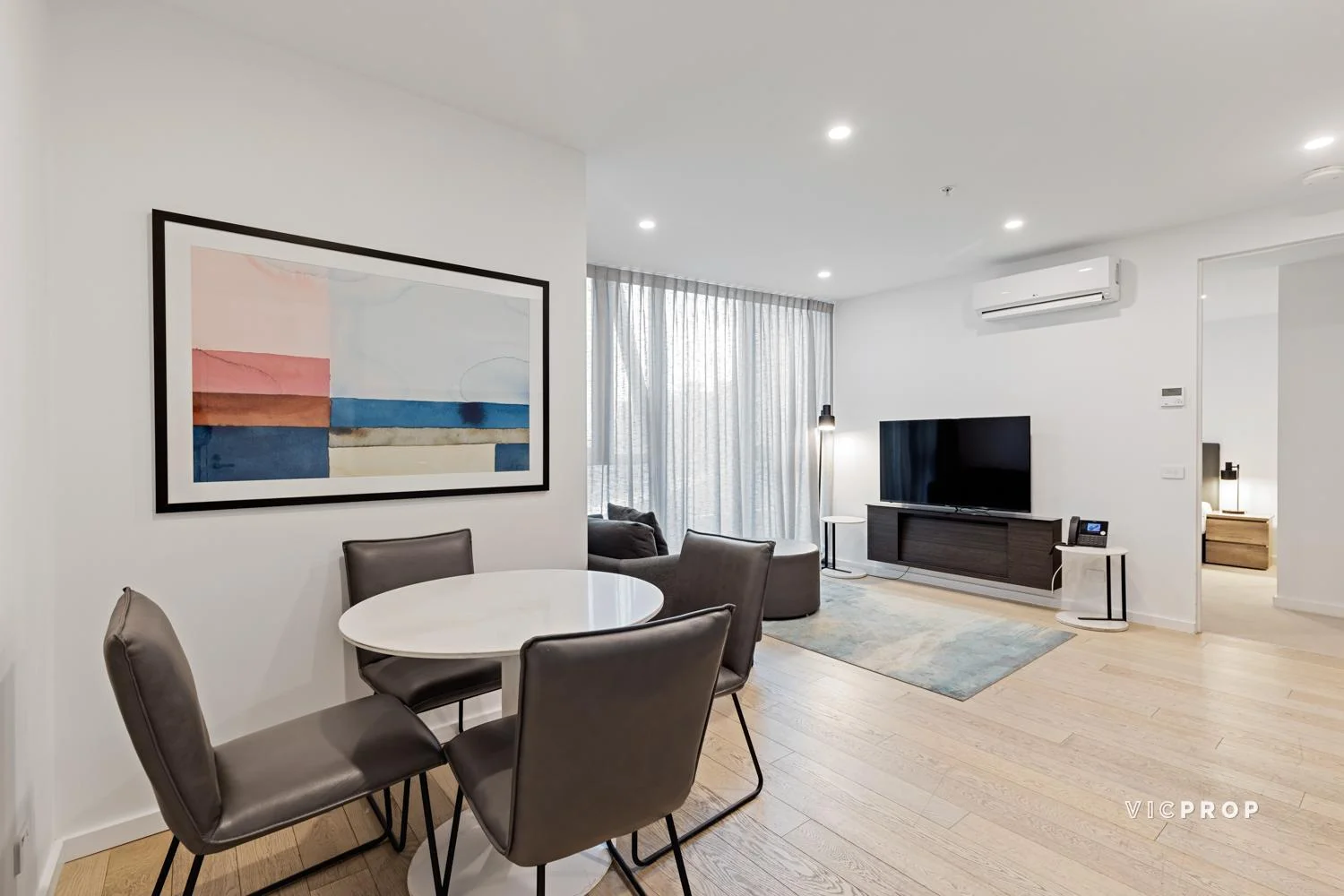 Additional image 2 of 1306/60 Abeckett Street, Melbourne VIC 3000