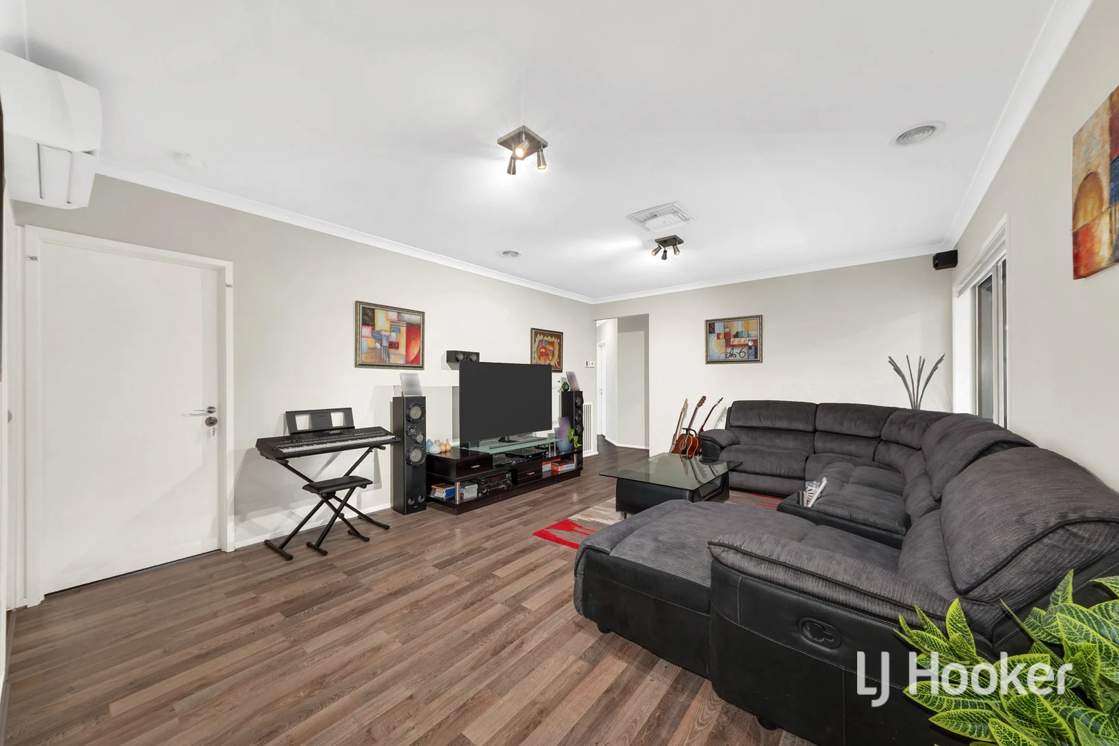 Additional image 12 of 119 Juniper Avenue, Point Cook VIC 3030