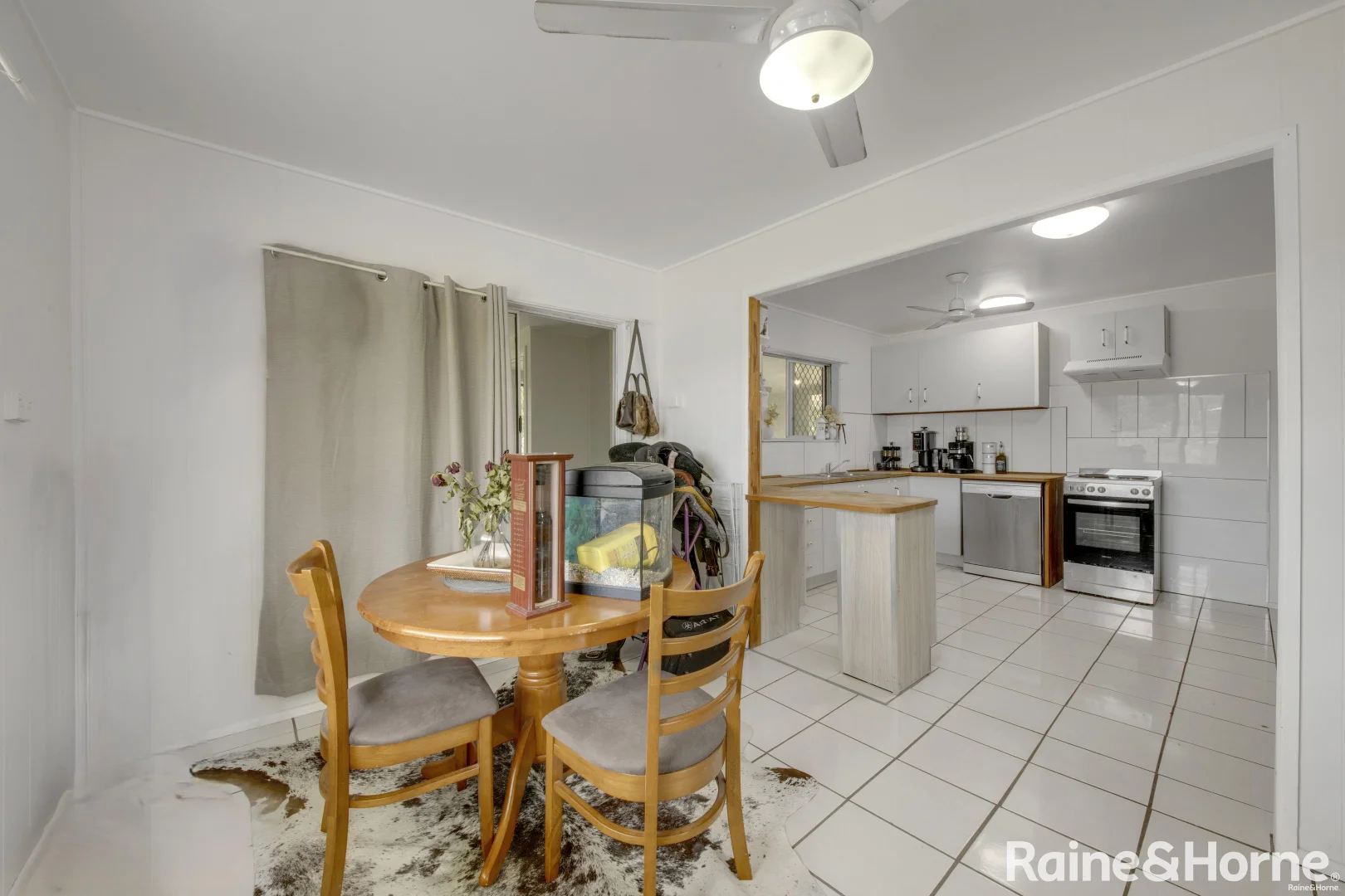 Additional image 4 of 14 Balfour Street, Mount Larcom QLD 4695