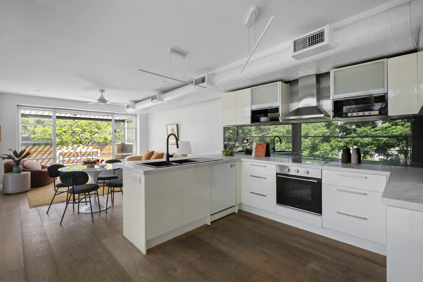 Additional image 3 of 189 Gladstone Street, South Melbourne VIC 3205