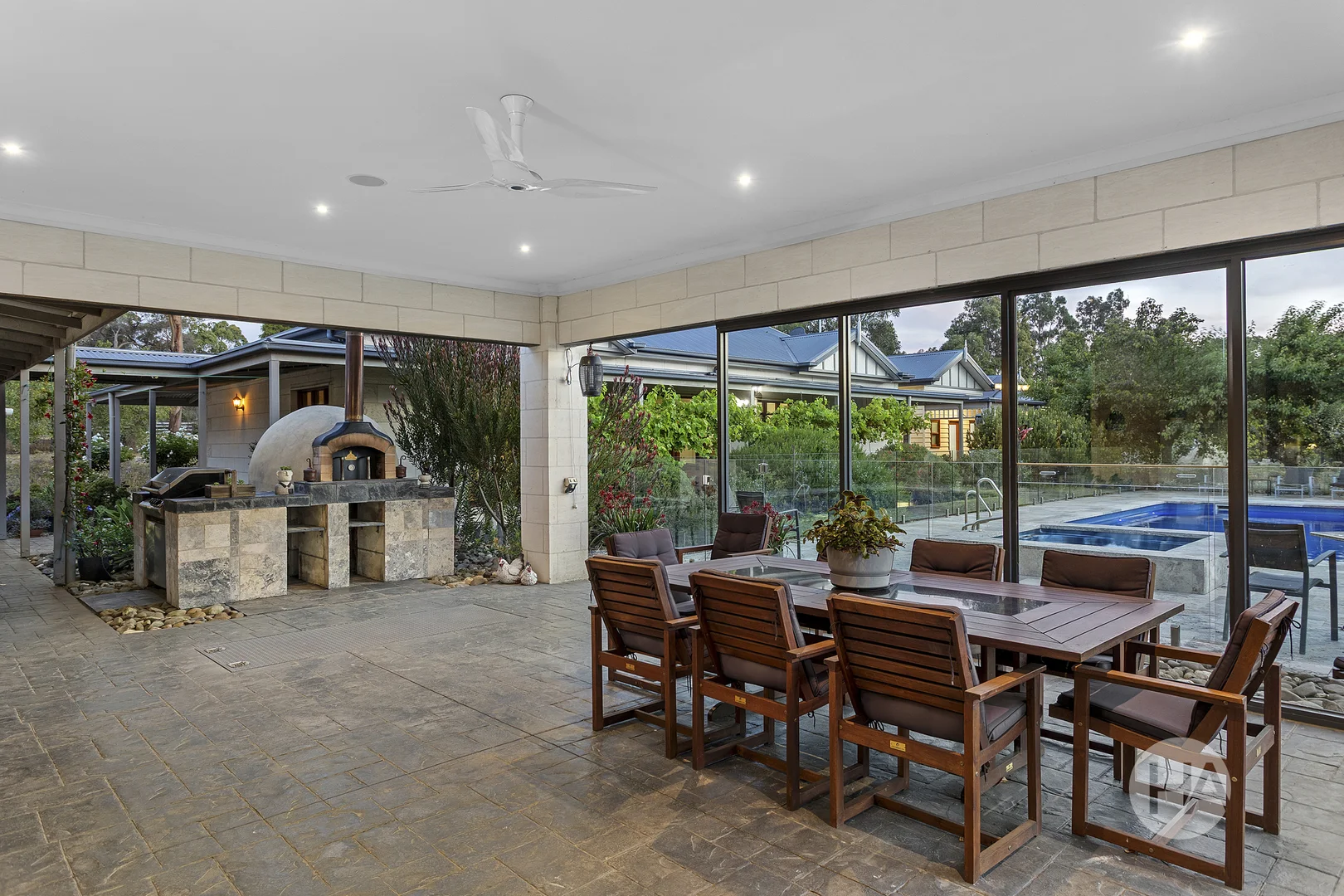 Additional image 13 of 253 & 253A Eramosa Road West, Moorooduc VIC 3933