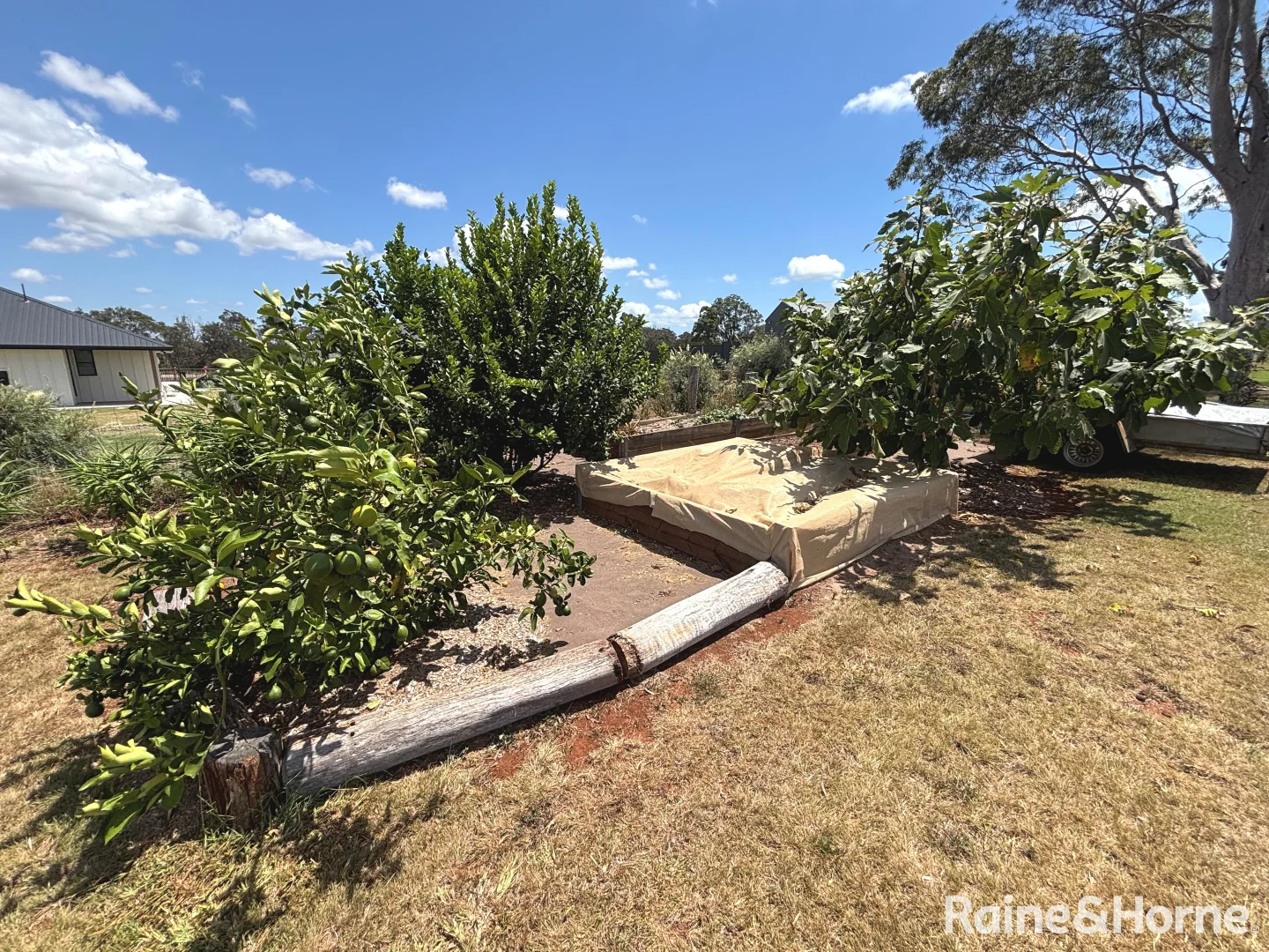 Additional image 29 of 94-96 Rosella Parade, Kingaroy QLD 4610