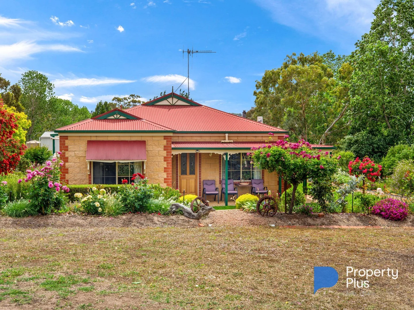 402 Calder Alternative Highway, Ravenswood VIC 3453