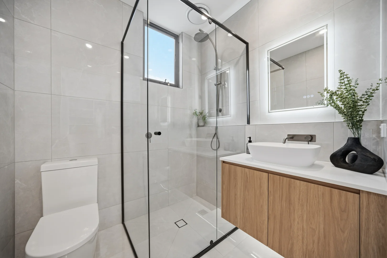 Additional image 27 of 2/50 Belgravia Avenue, Mont Albert North VIC 3129