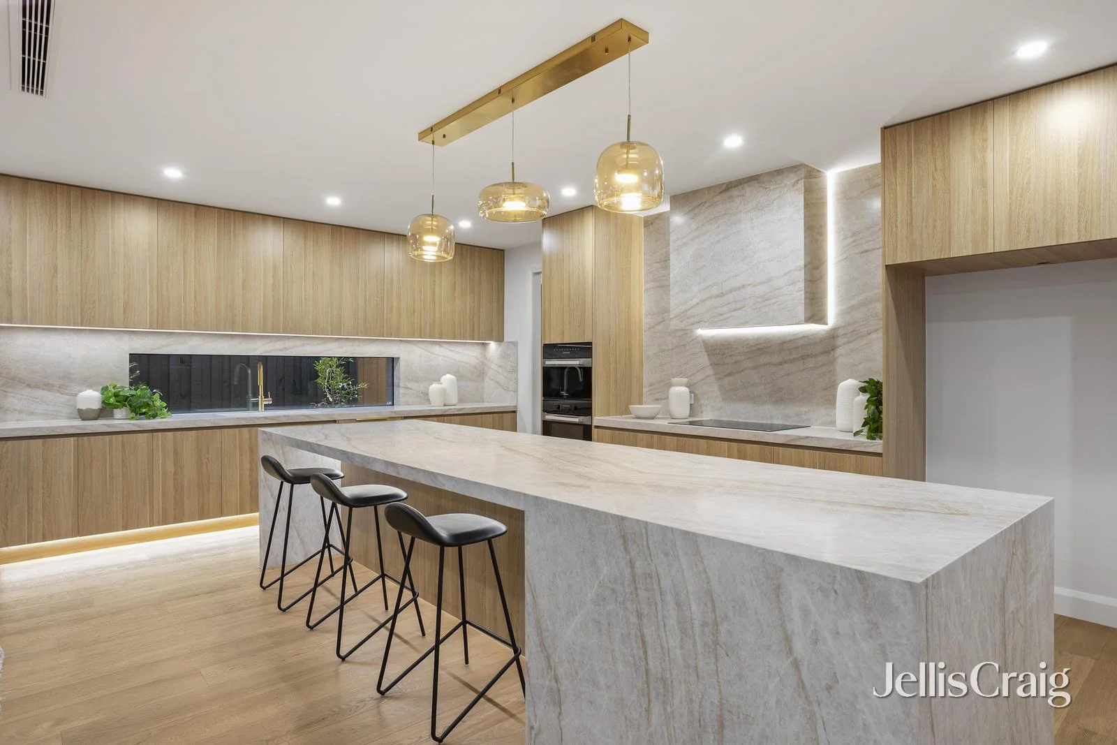 Additional image 2 of 96 Leeds Street, Doncaster East VIC 3109