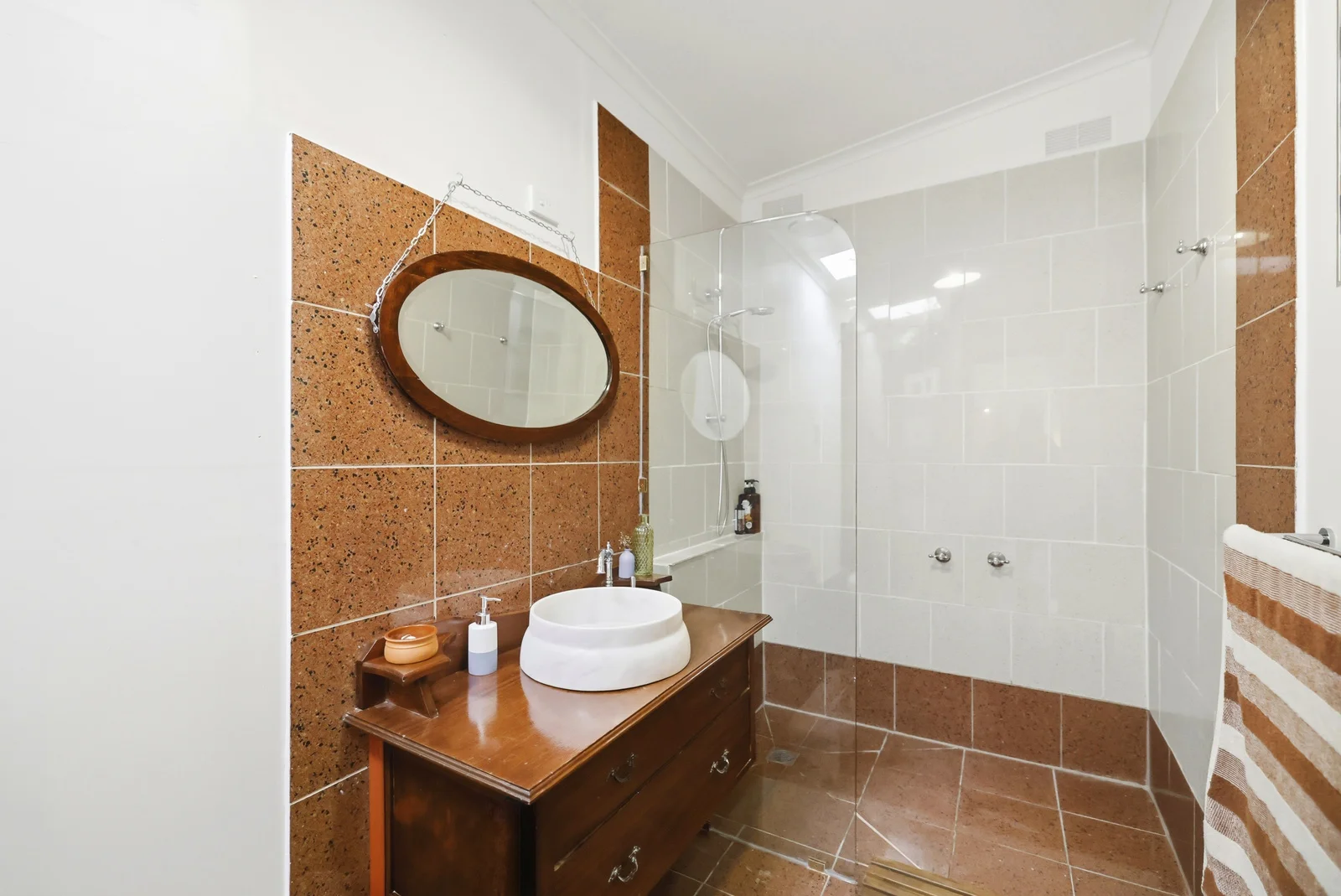 Additional image 16 of 14 Roger Street, Romsey VIC 3434