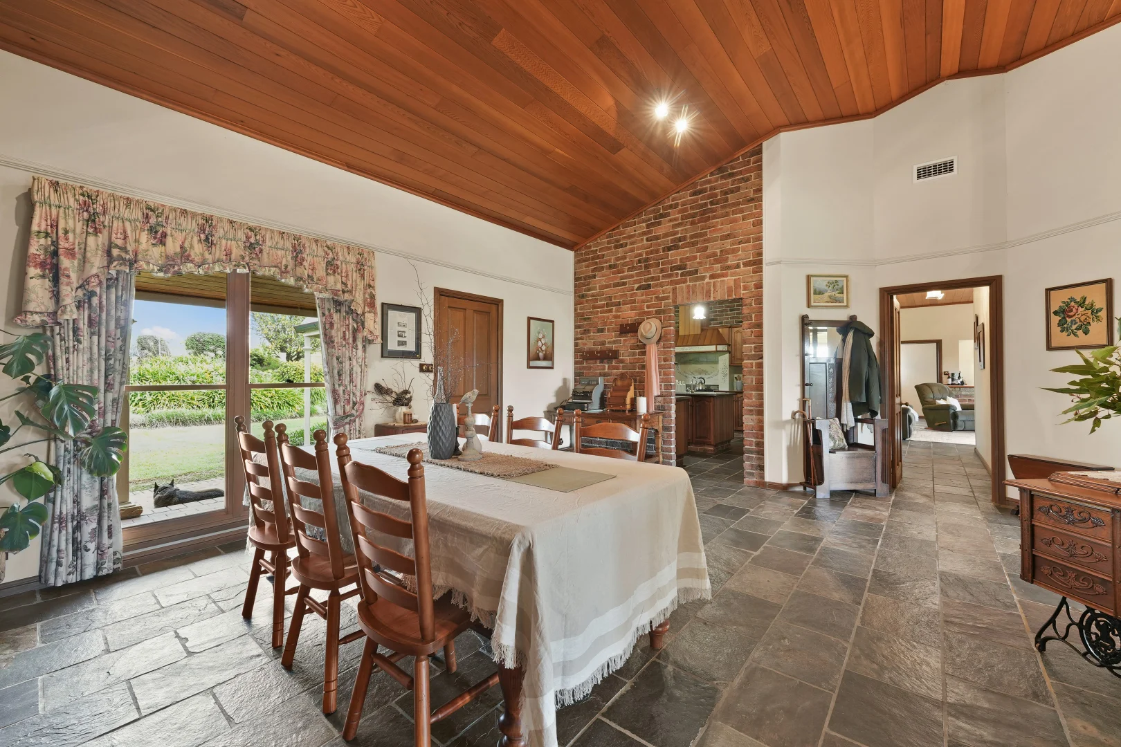 Additional image 19 of 95 Craigend Road, The Oaks NSW 2570