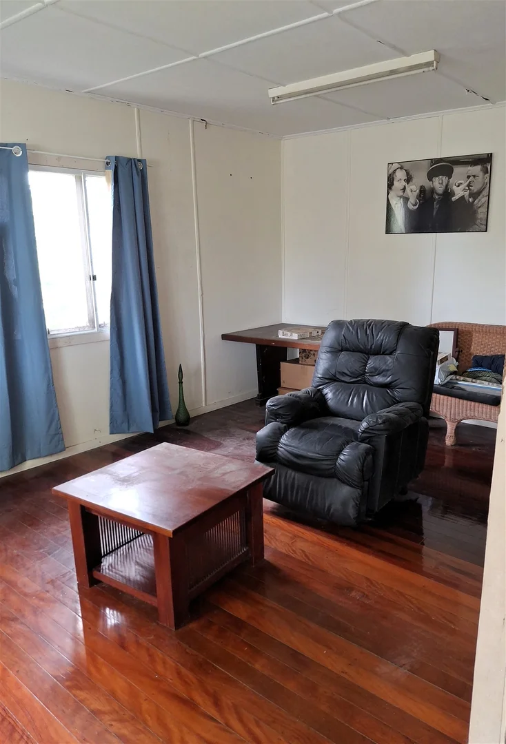 Additional image 4 of 233 Whites Road, Lota QLD 4179