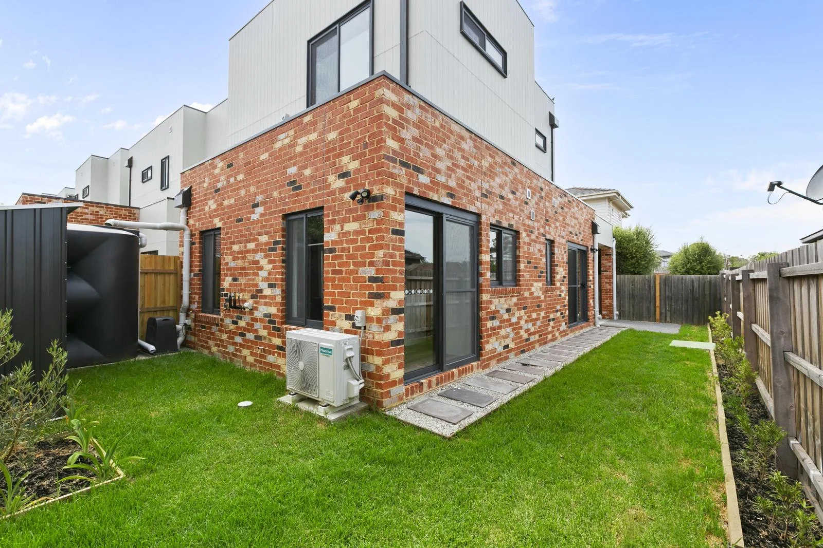 Additional image 10 of 4/17 Cash Street, Kingsbury VIC 3083
