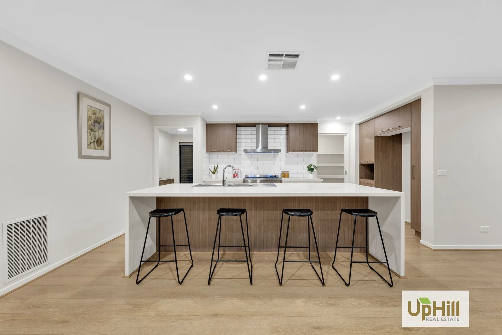 Additional image 3 of 4 Hollybush Avenue, Clyde VIC 3978