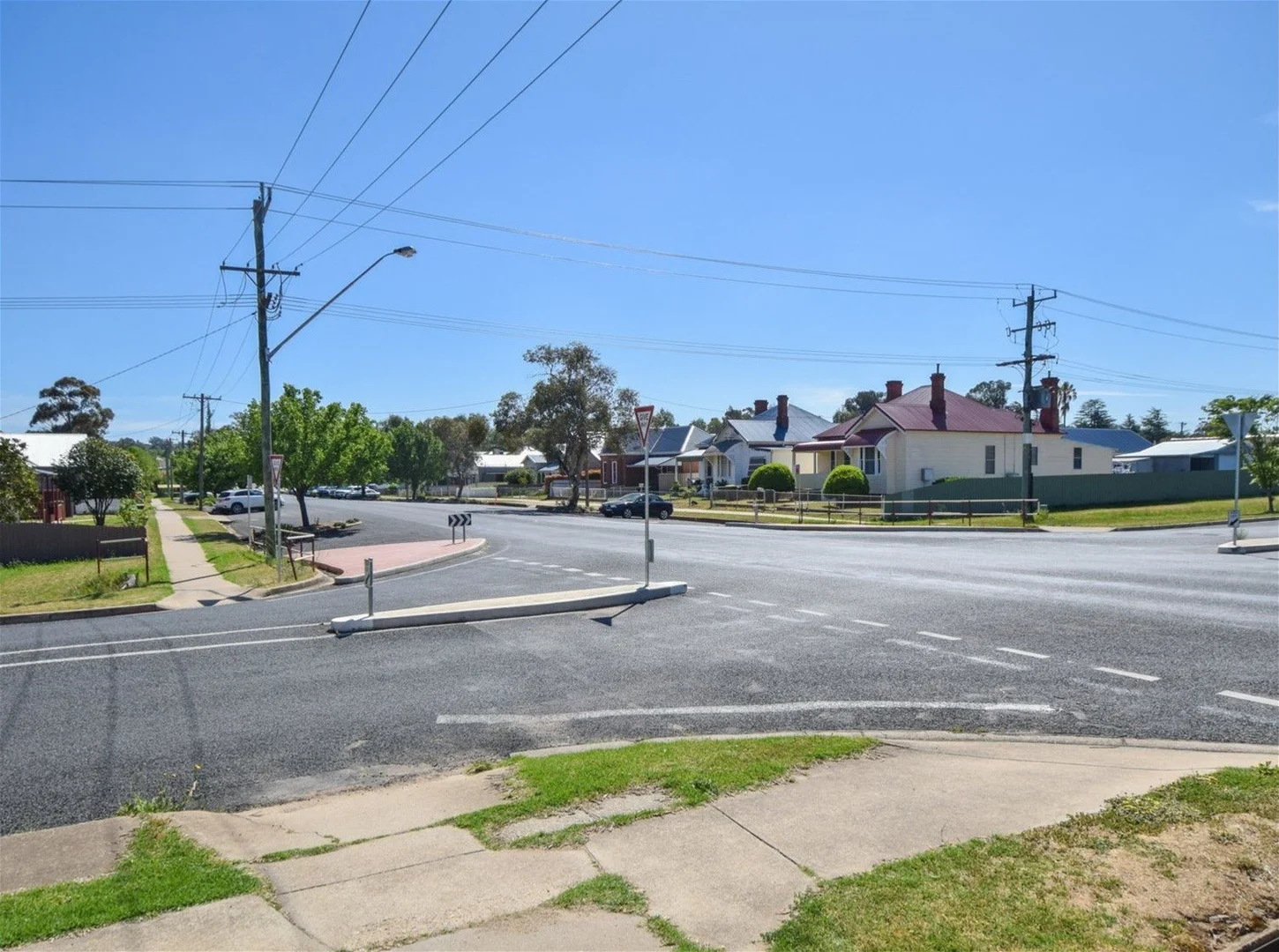 Additional image 10 of 19 Wombat Street, Young NSW 2594