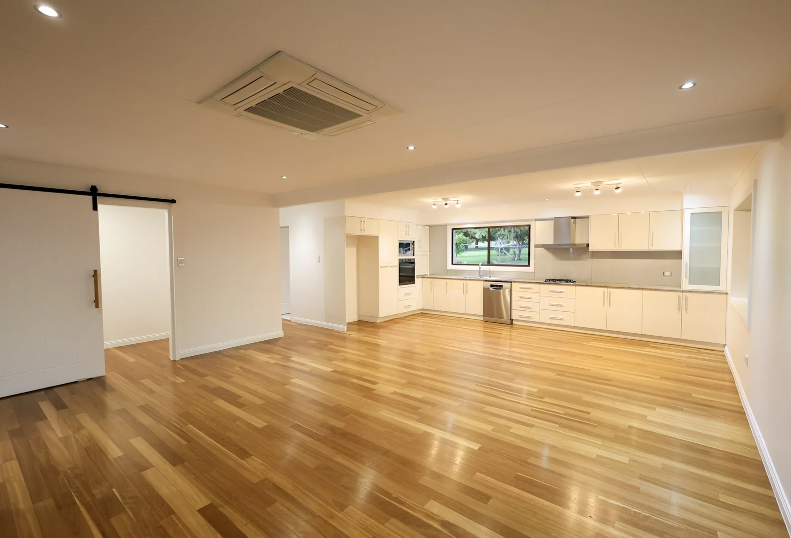 Additional image 6 of 200 Mount Kelly Drive, Mount Kelly QLD 4807