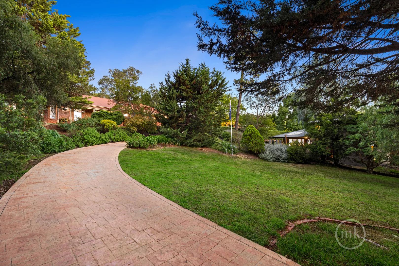 Additional image 14 of 50 Maroong Drive, Research VIC 3095